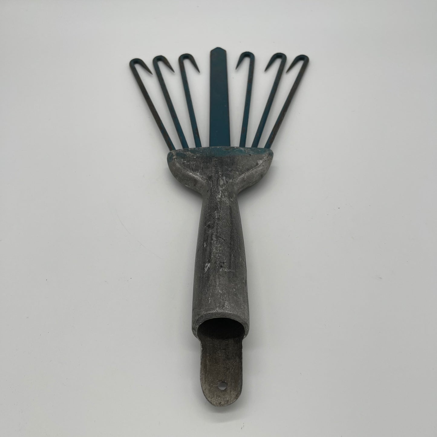 Eel Spear (Item Number 0037)