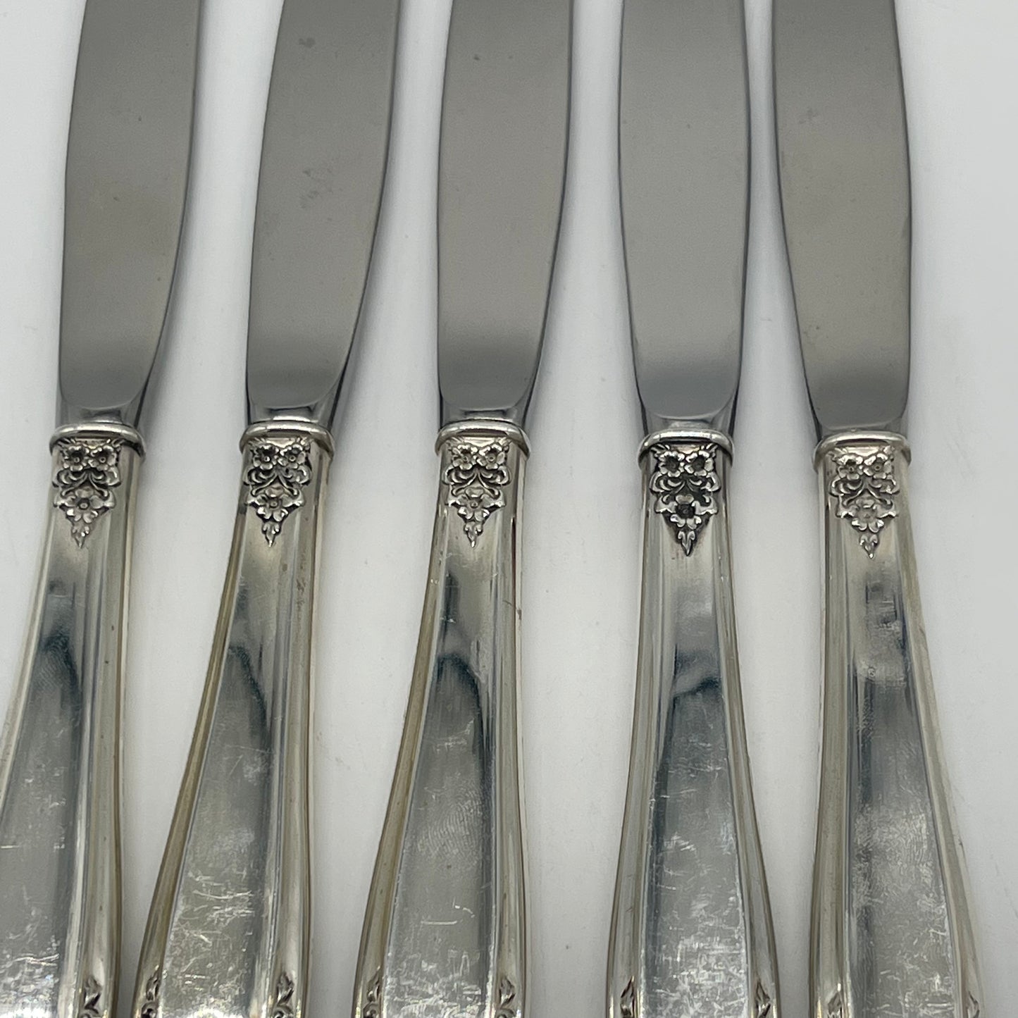 Set of 5 Sterling Handled Knives (Item Number 0144)