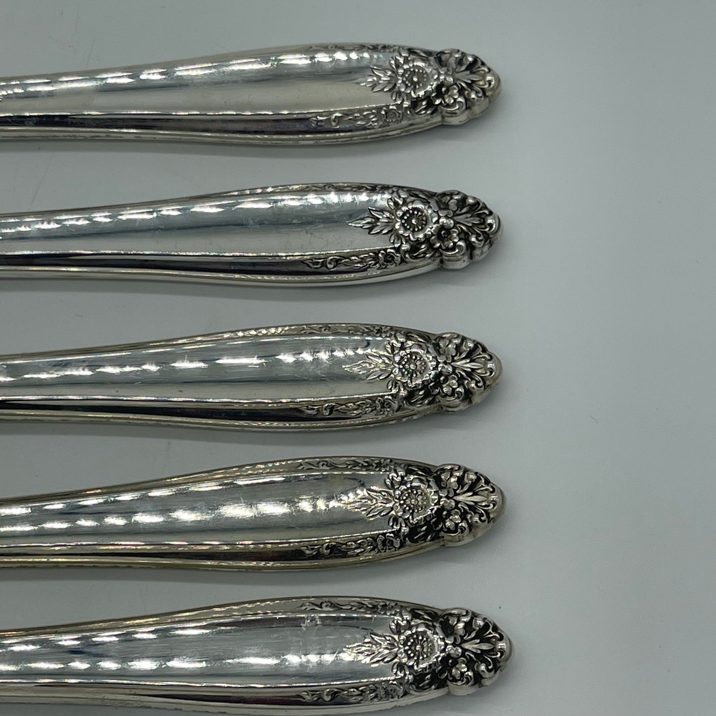 Set of 5 Sterling Handled Knives (Item Number 0144)