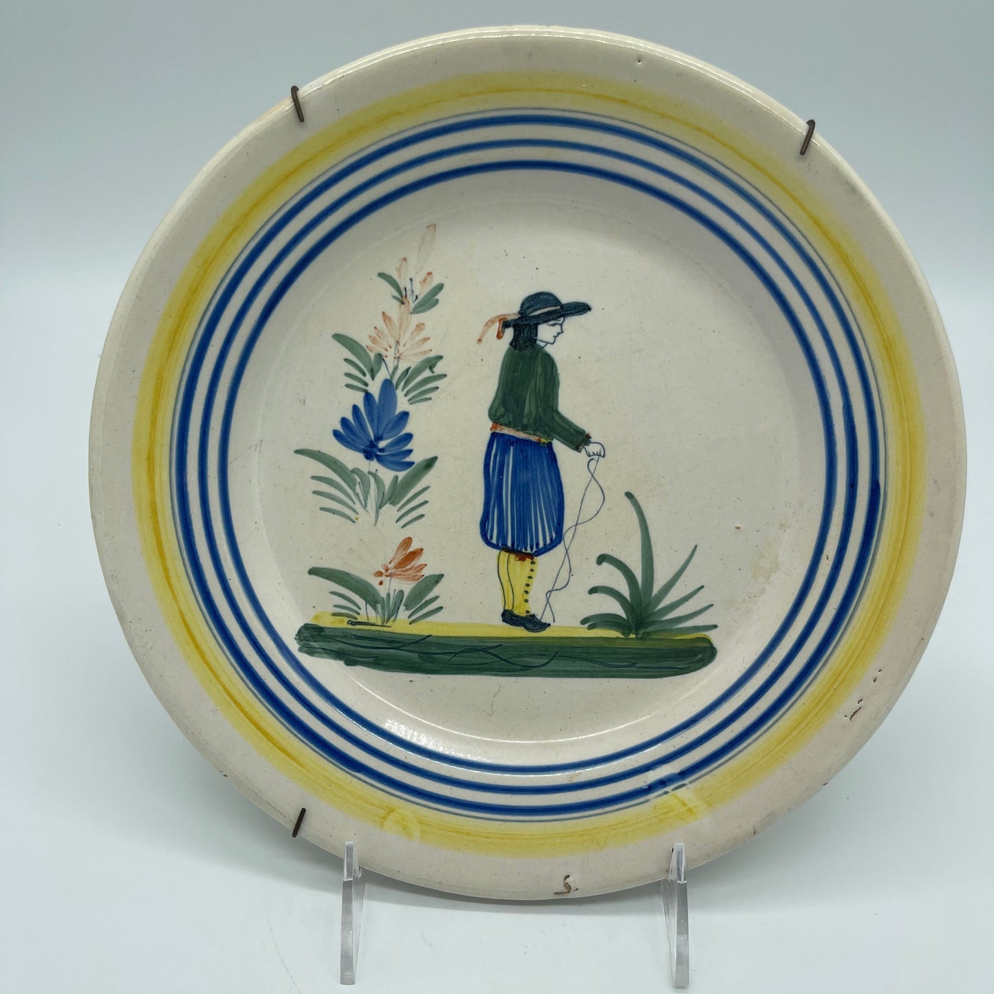 Quimper Plate (Item Number 0072)