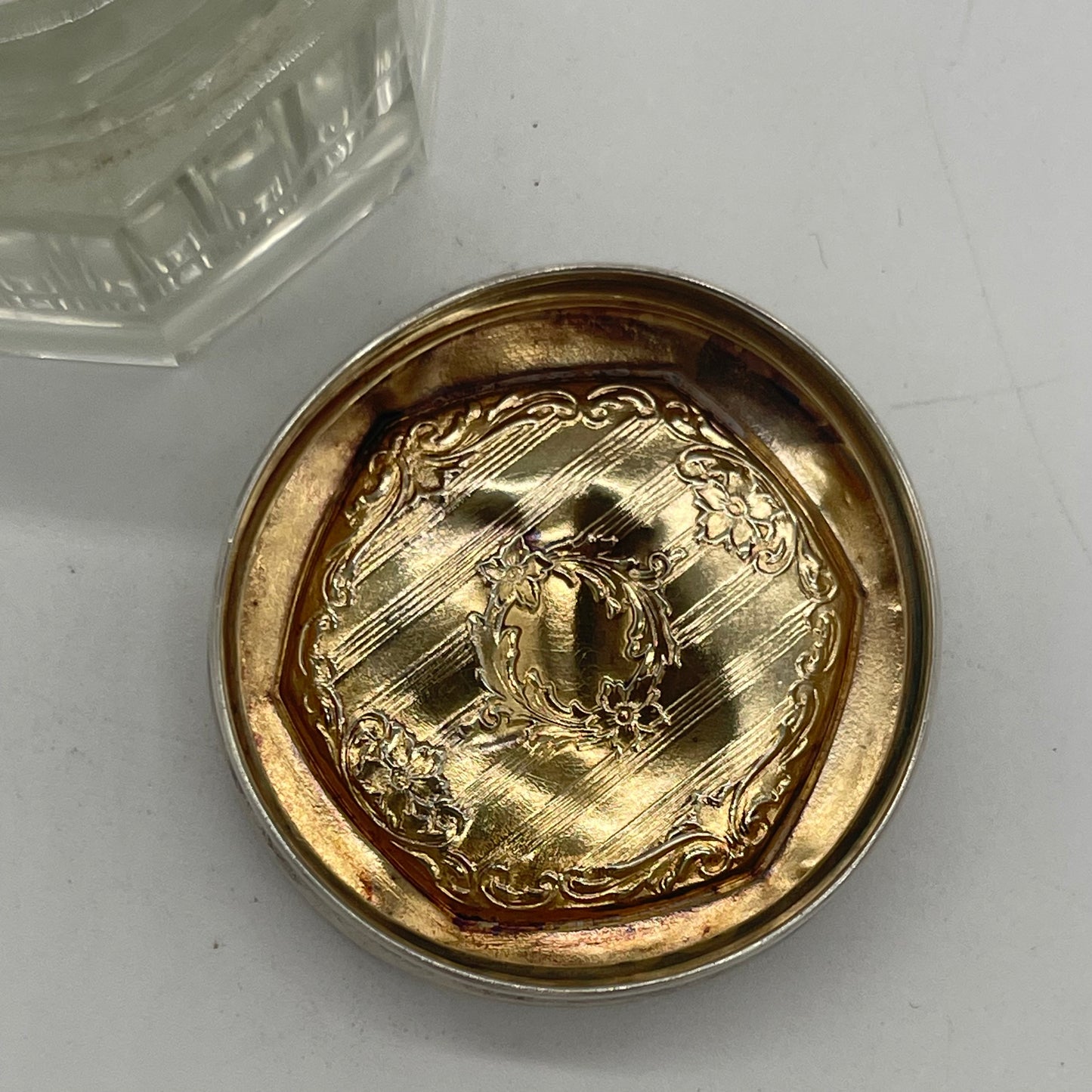 Crystal Rouge Pot with Sterling Lid (Item Number 0053)
