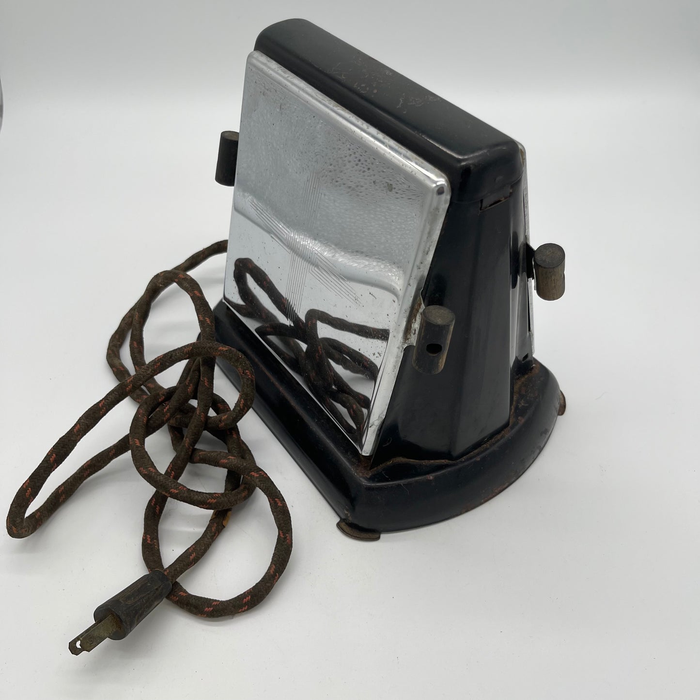 Vintage Pyramid Toaster (Item Number 0113)