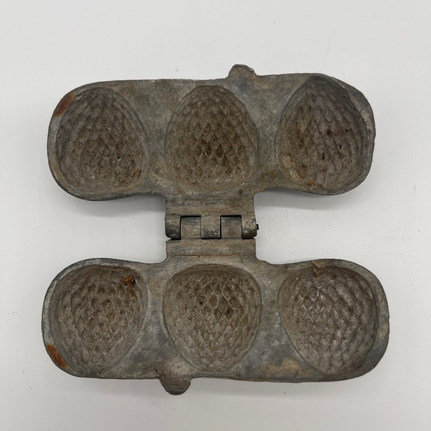 Eppelsheimer Strawberry Chocolate Mold (Item Number 0095)