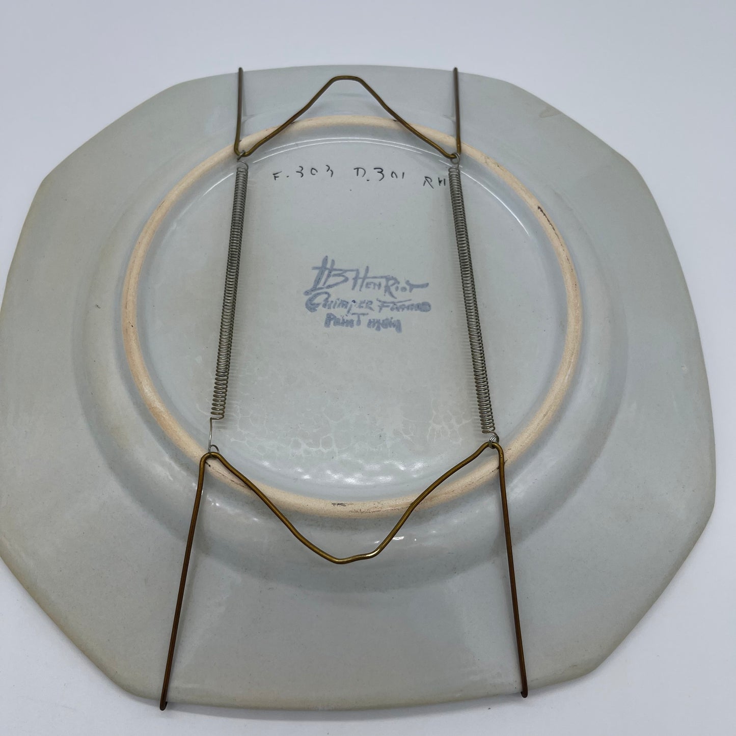 Quimper Plate (Item Number 0071)