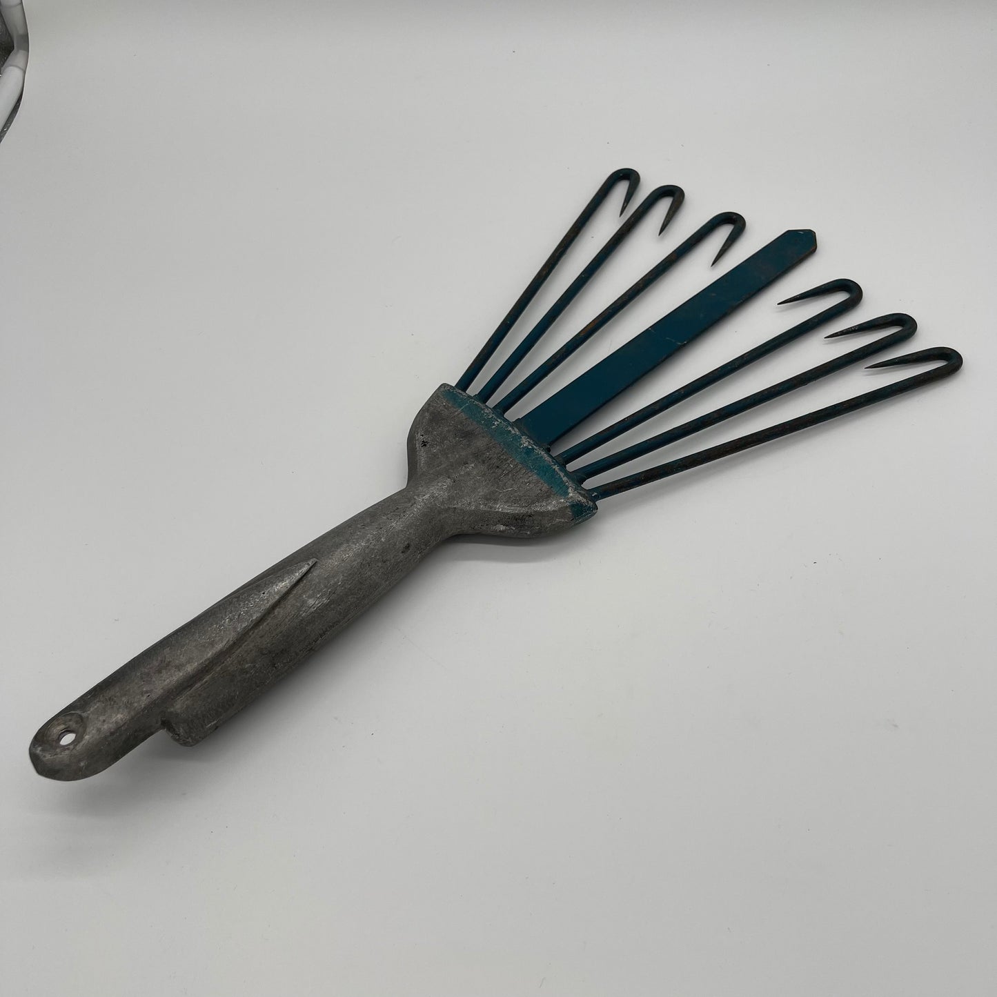 Eel Spear (Item Number 0037)