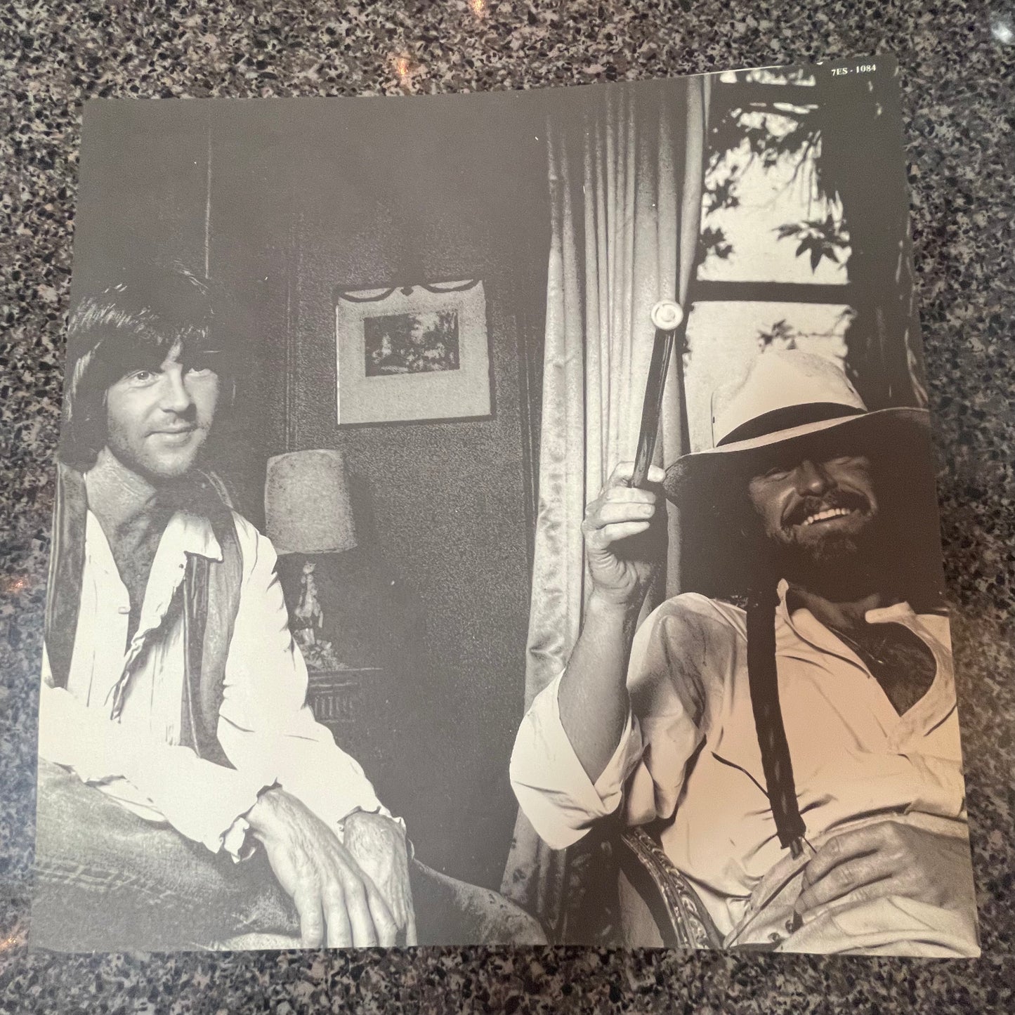 Eagles Hotel California 33 rpm Album (Item Number 0104)