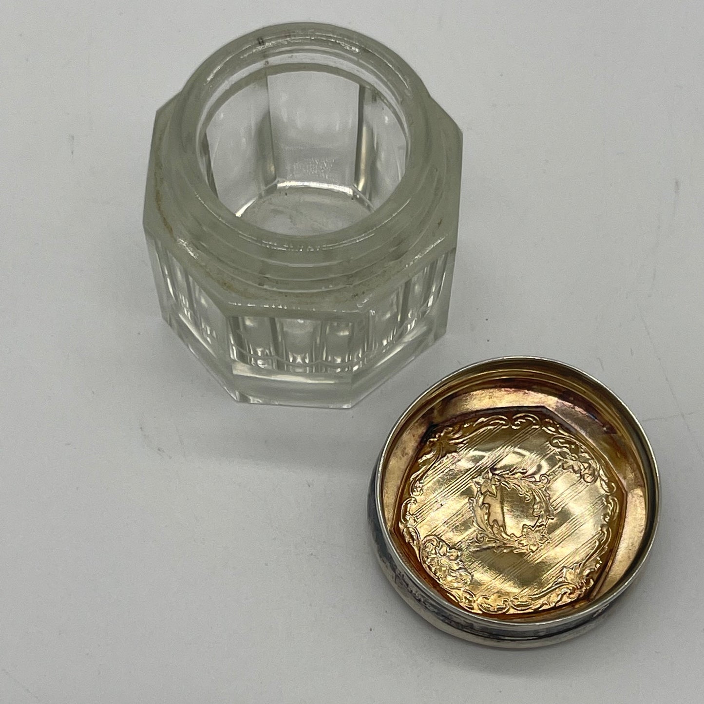 Crystal Rouge Pot with Sterling Lid (Item Number 0053)