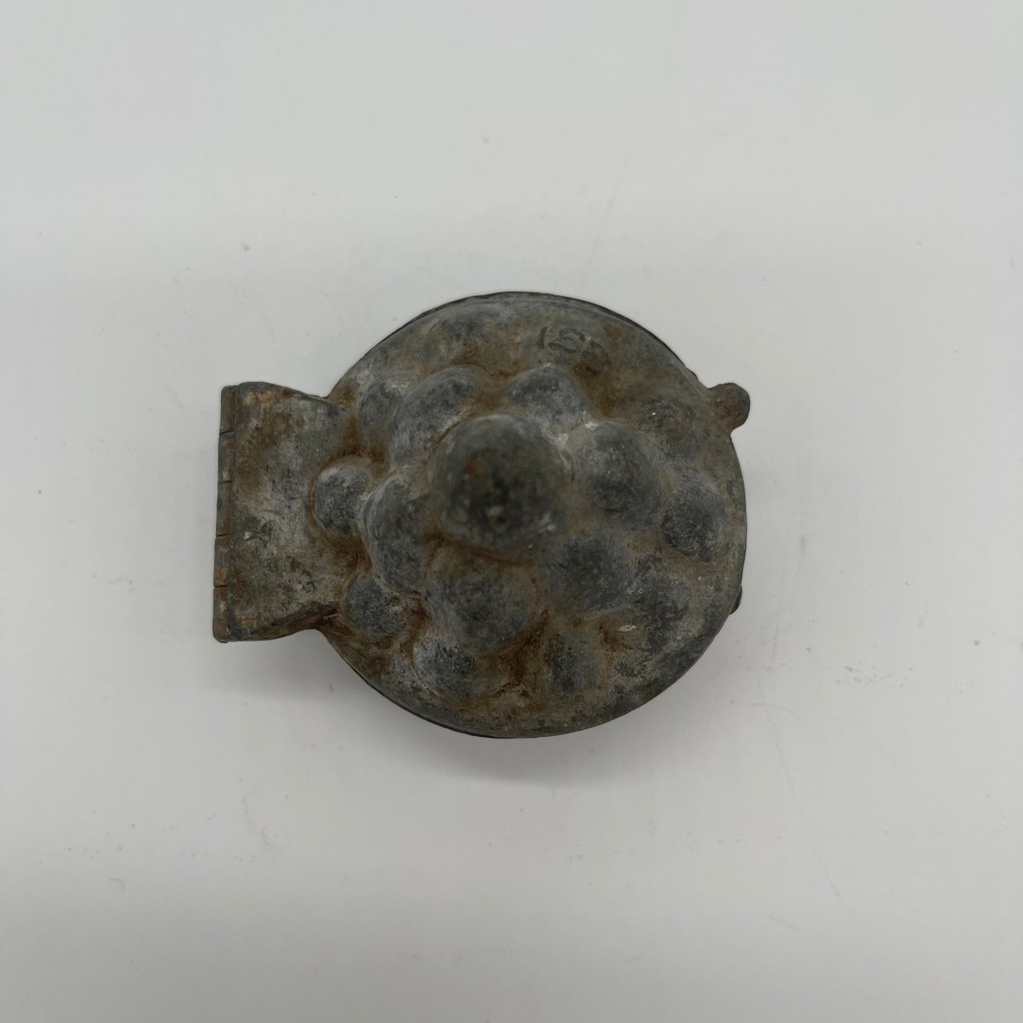 Eppelsheimer Strawberry Pie Mold (Item Number 0096)