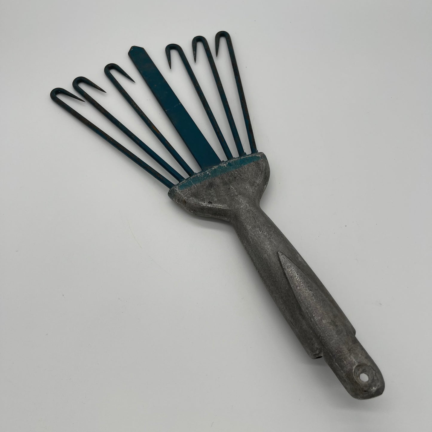 Eel Spear (Item Number 0037)