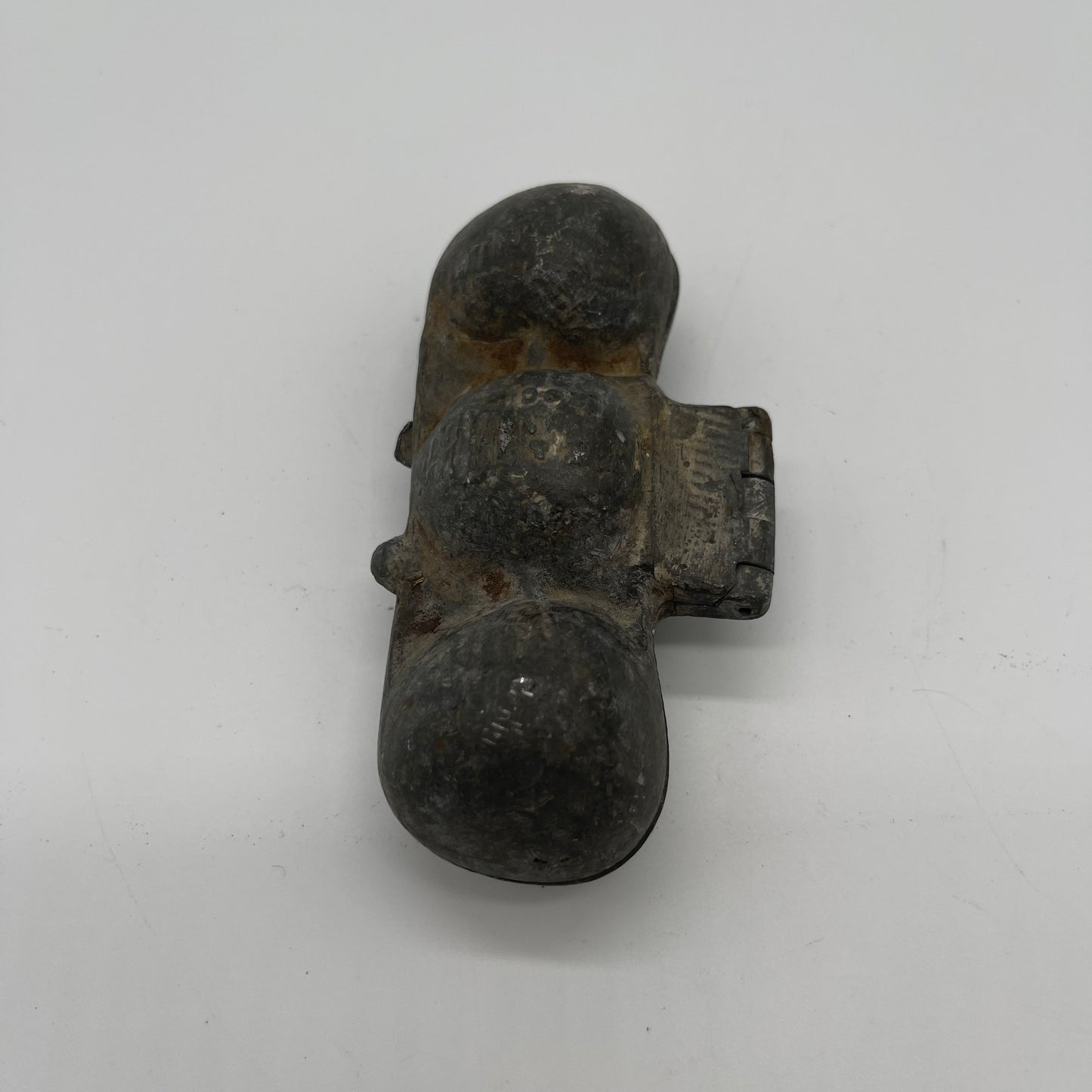 Eppelsheimer Strawberry Chocolate Mold (Item Number 0095)