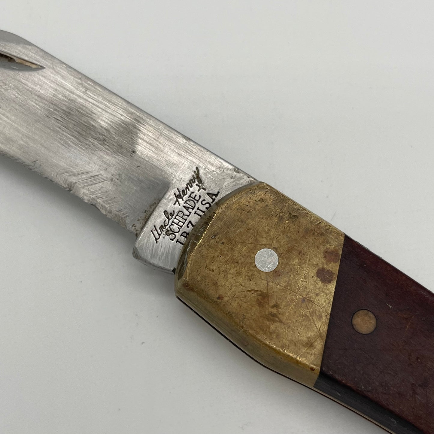 Uncle Henry Schrade Folding Pocket Knife (Item Number 0018)