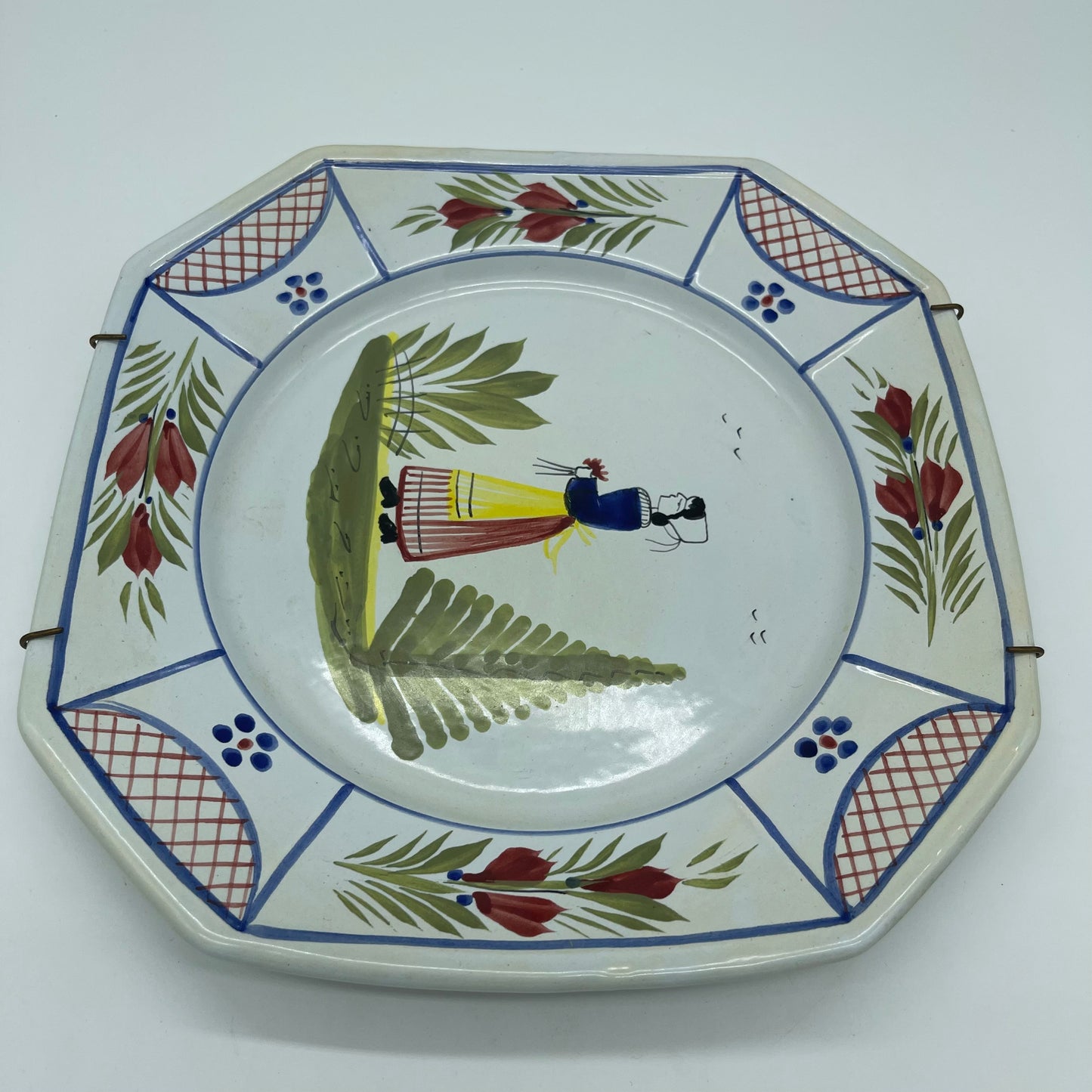 Quimper Plate (Item Number 0071)
