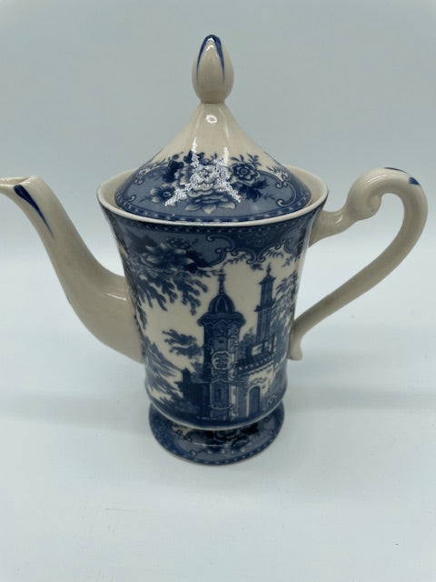 Madison Bay Blue & White Tea Set (Item 0346)