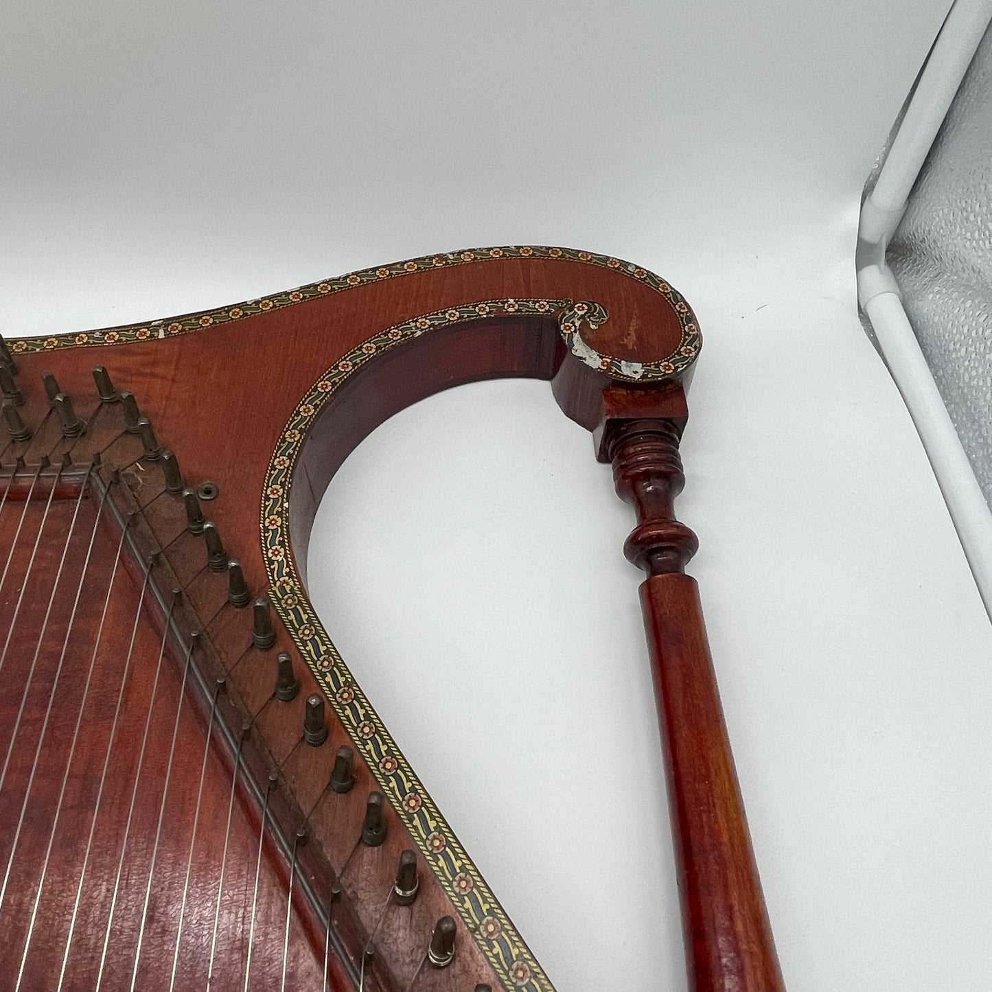 Antique Autoharp/Zither (Item Number 0094) Amy's Antique Mall