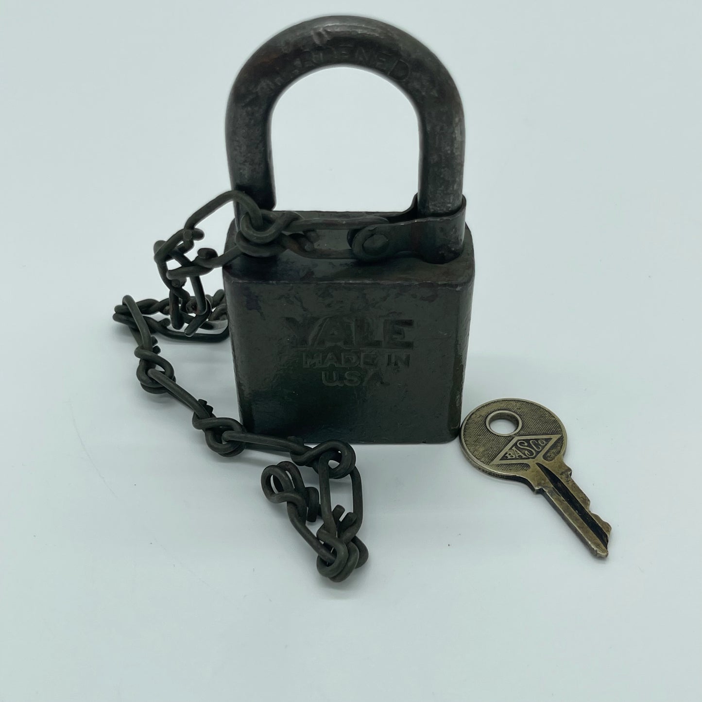 Vintage Yale Military Lock with Key (Item Number 0015)