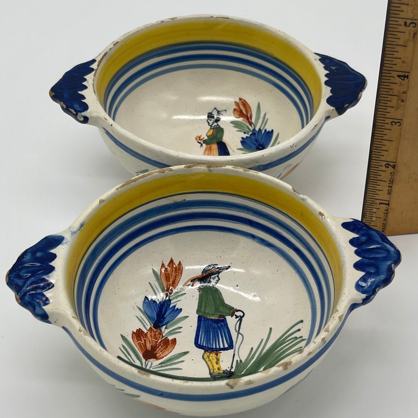 Pair of Quimper Lug Handled Porridge Bowls (Item Number 0003)