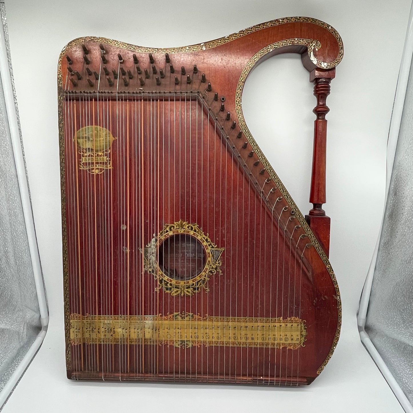 Antique Autoharp/Zither (Item Number 0094)