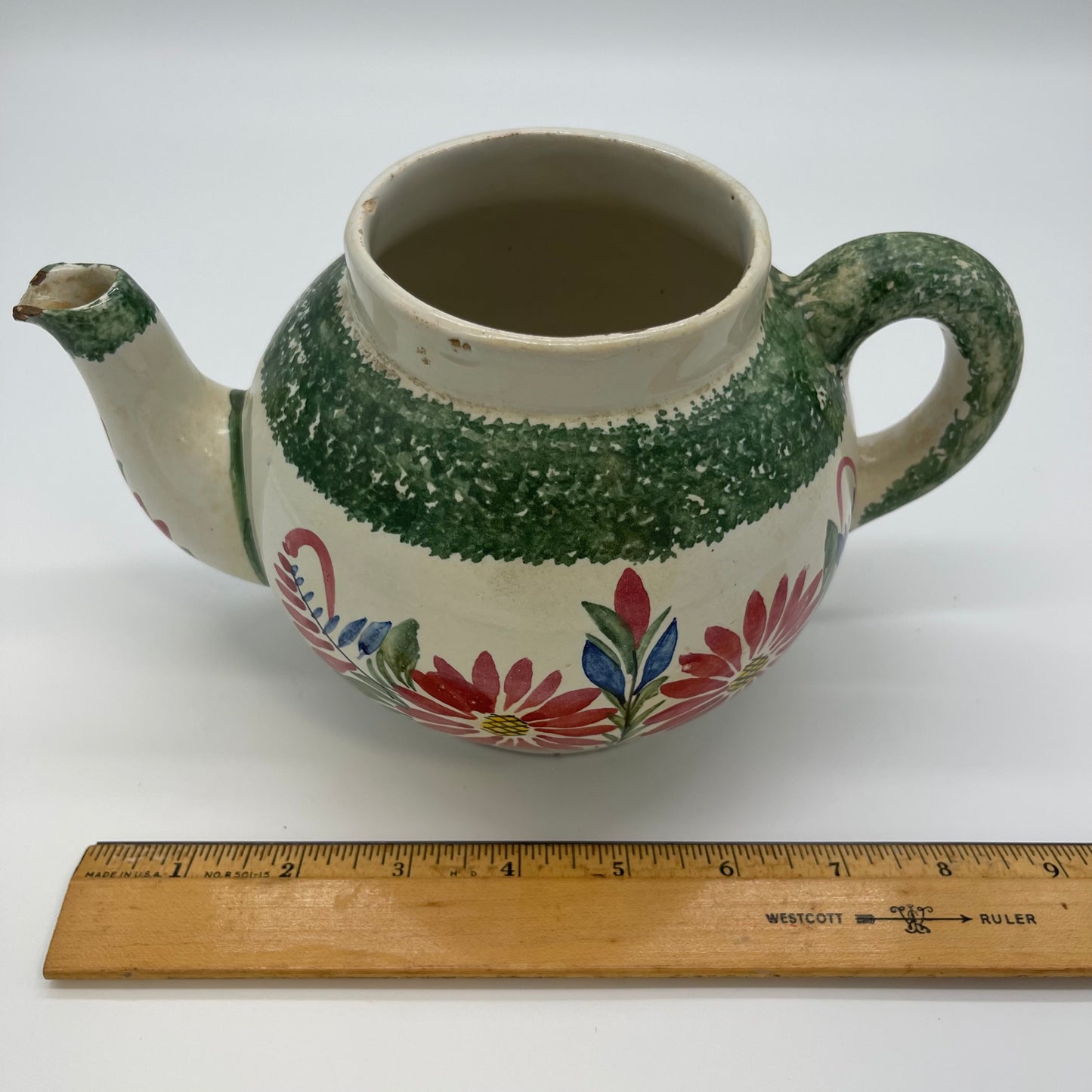 Quimper Teapot (Item Number 0076)